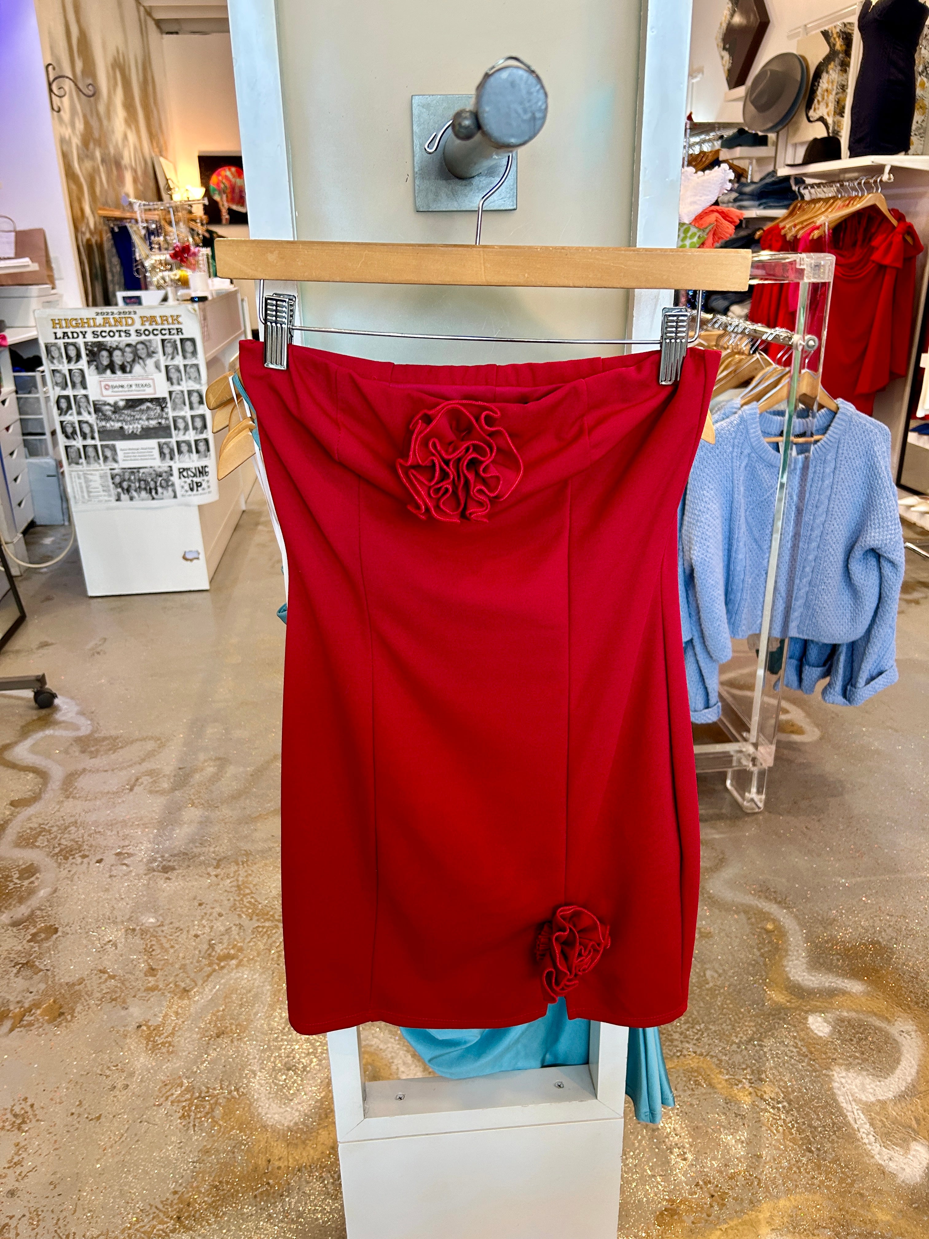 Rosette Strapless red mini bodycon dress