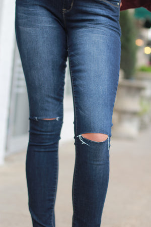 Knee Slit Skinny jeans
